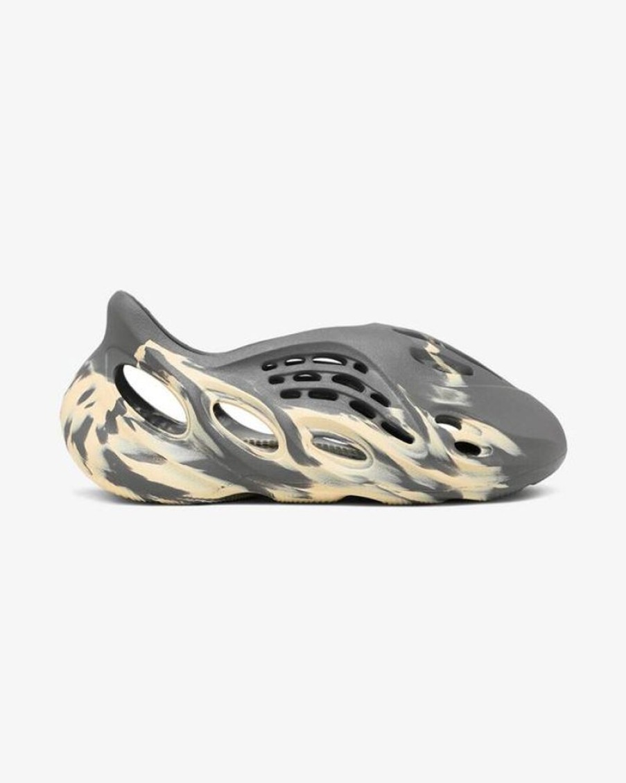 Secret Sneaker Store Online Adidas Yeezy Foam Runner Mxt Moon Grey - | Yeezy