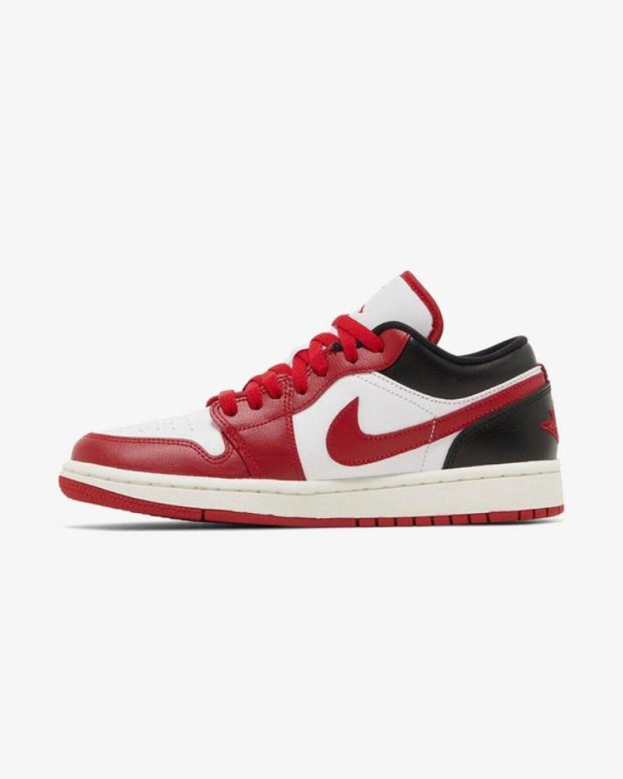 Secret Sneaker Store Online Nike Air Jordan1 Low Wmns Bulls | Nike