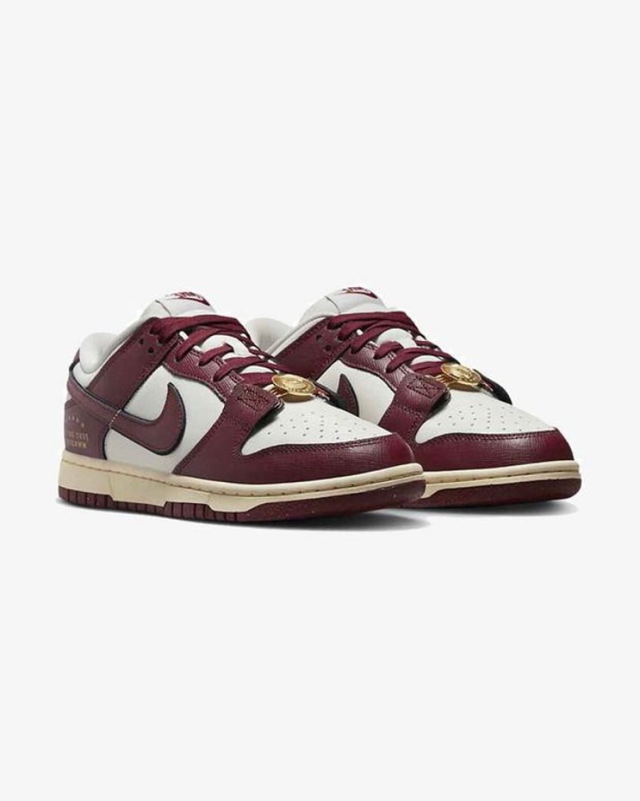 Secret Sneaker Store Online Nike Dunk Low Se Wmns Just Do It 'Sail Team Red' | Nike